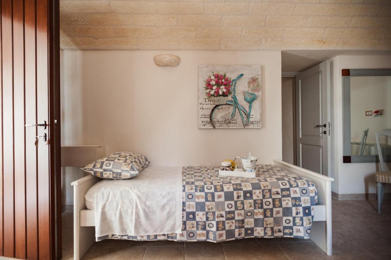 I Trulli Del Tupparello Bed & Breakfast Фазано Екстериор снимка